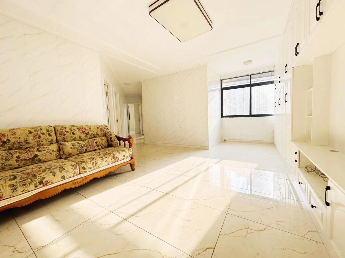 卖房成功,前来还愿!