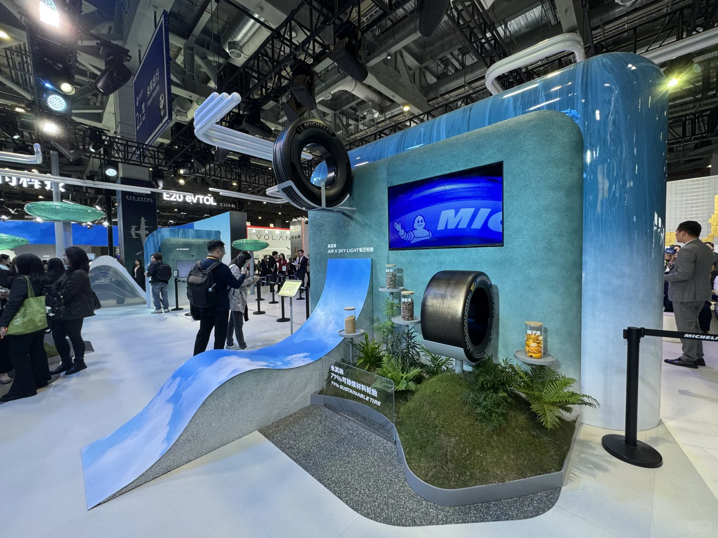 进博会的山河图 值得一个最佳展台创意奖吗