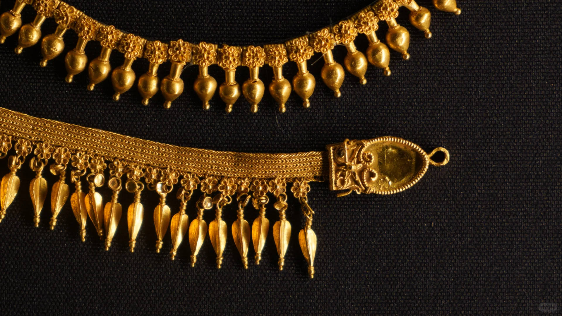 诸神落幕后的沉思 | 命运、人性与自由