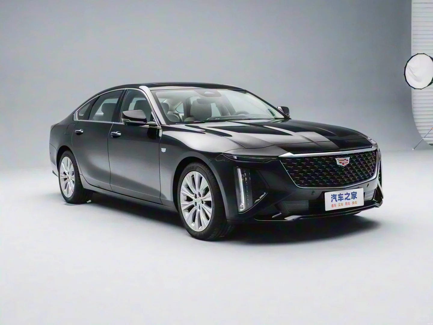 CT6旗舰版，进博会礼宾车用车