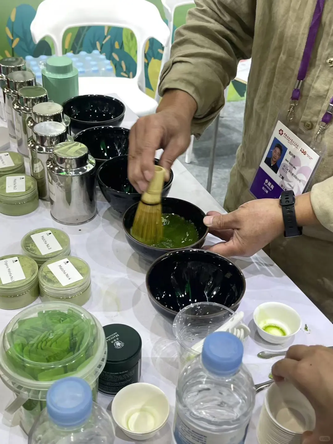 我在广交会吃撑了....