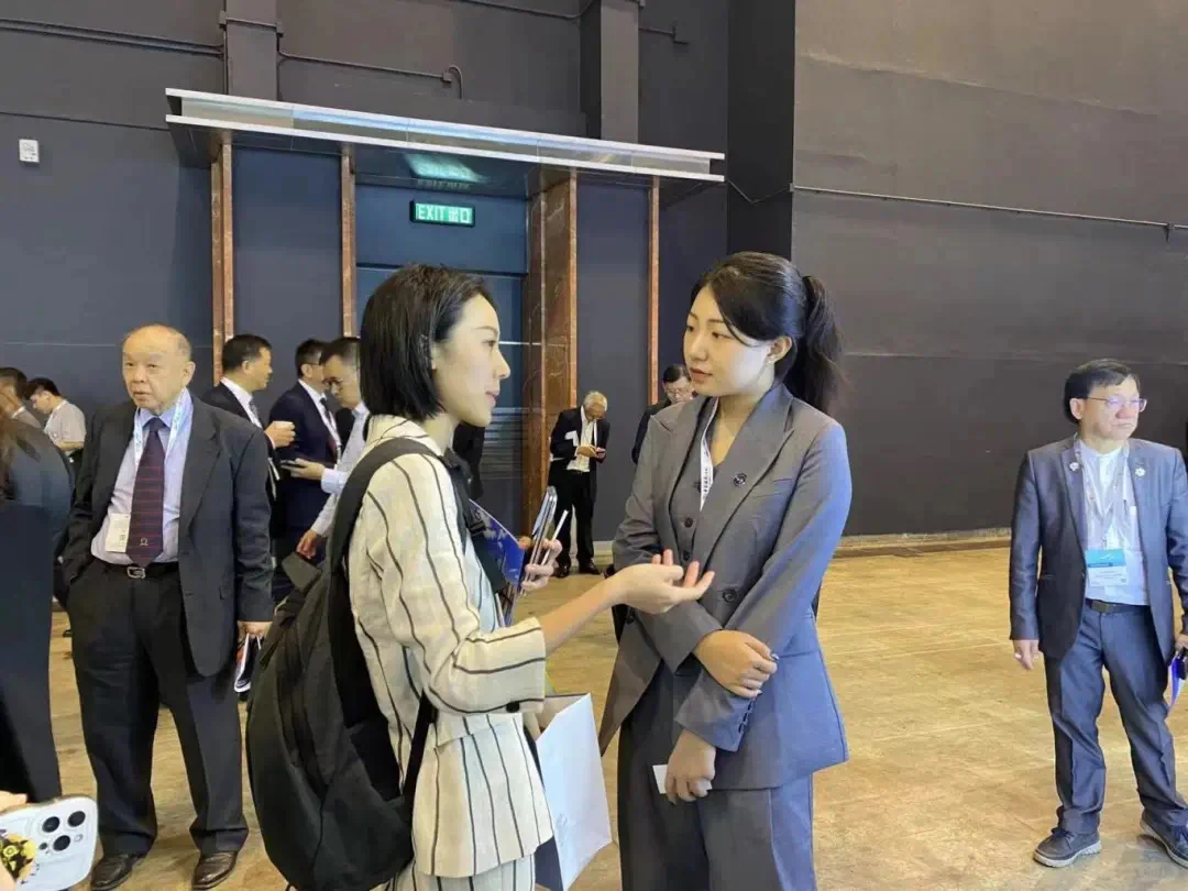 数科律所参展香港一带一路高峰论坛???