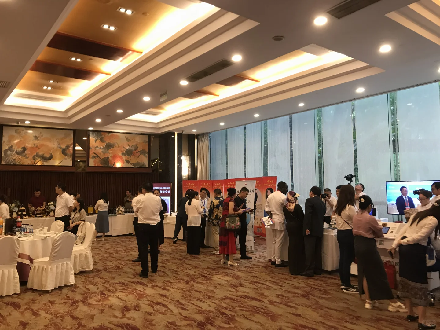 “一带一路”会议顺利召开