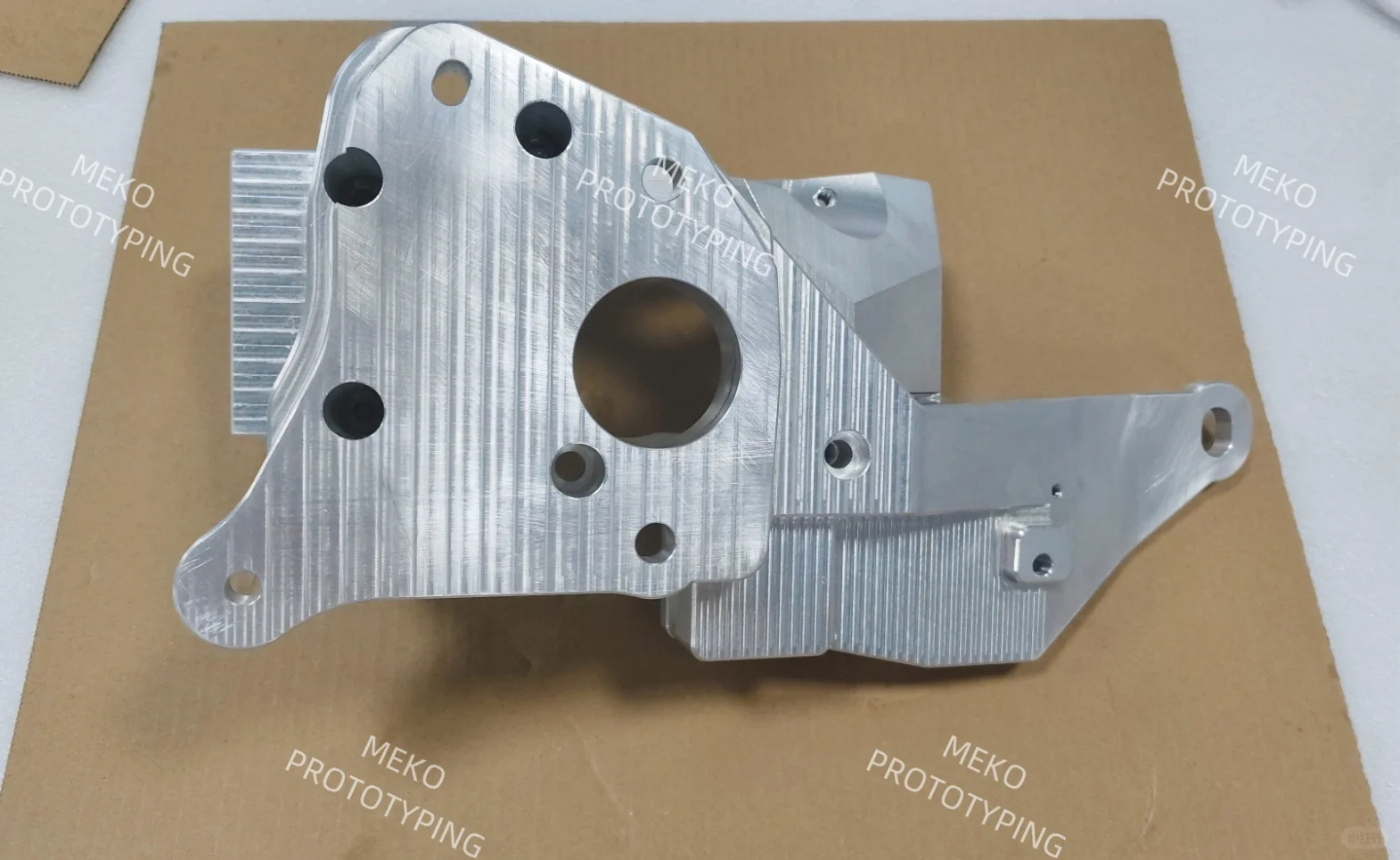 这种精密零件就交给我们吧！