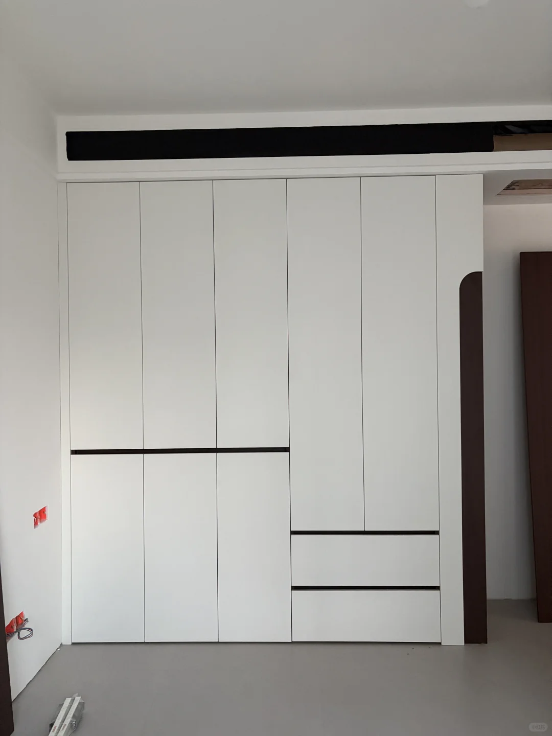 定制柜安装完毕，离梦想中的家又进了一步！