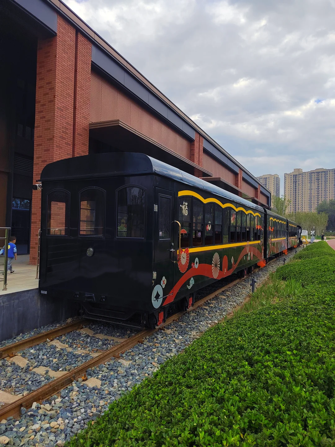 免费遛娃新地标，红旗铁路公园嗨玩一整天！