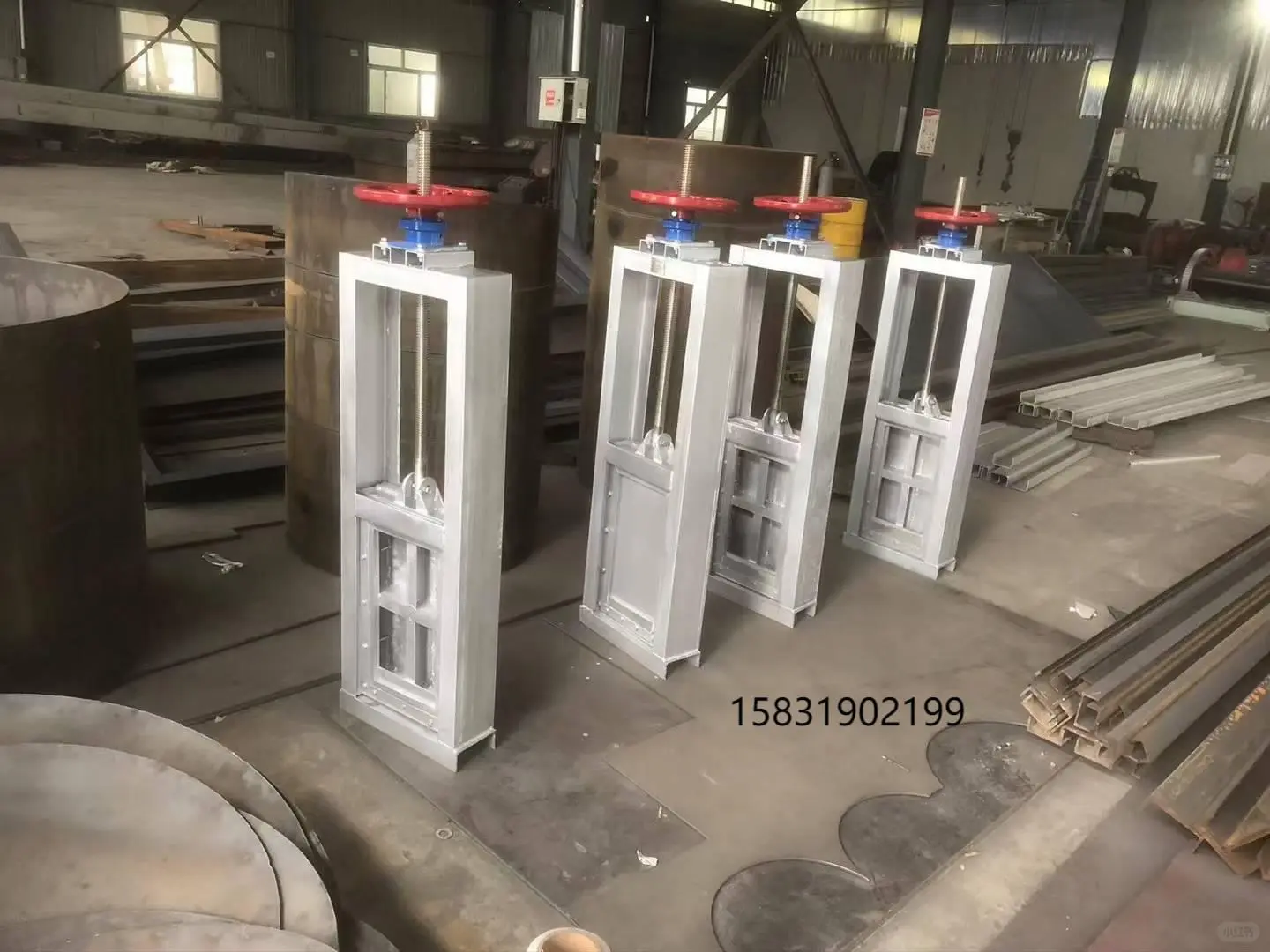 钢制闸门