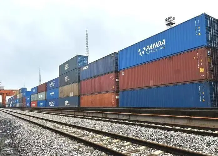 西安铁路出口（运输）公司