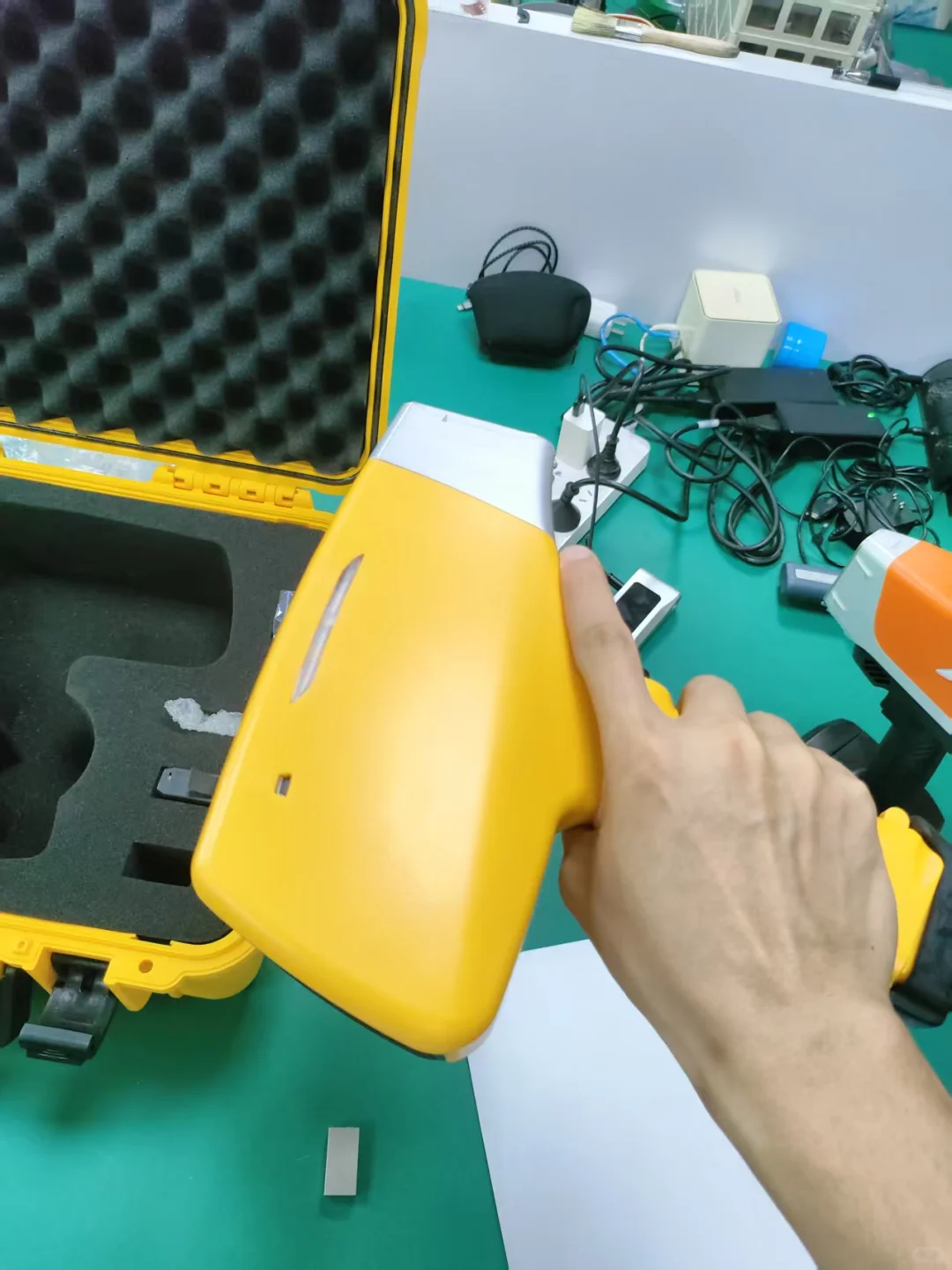 非接触式金属探测仪 艾克