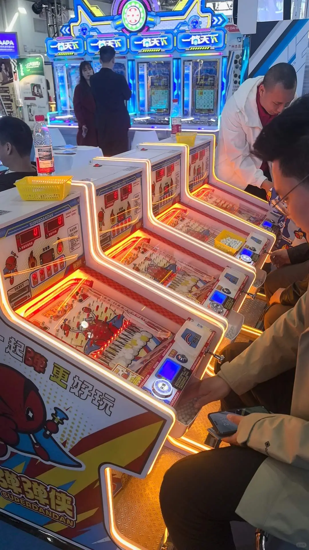 ?【工厂价批发】弹珠机中的