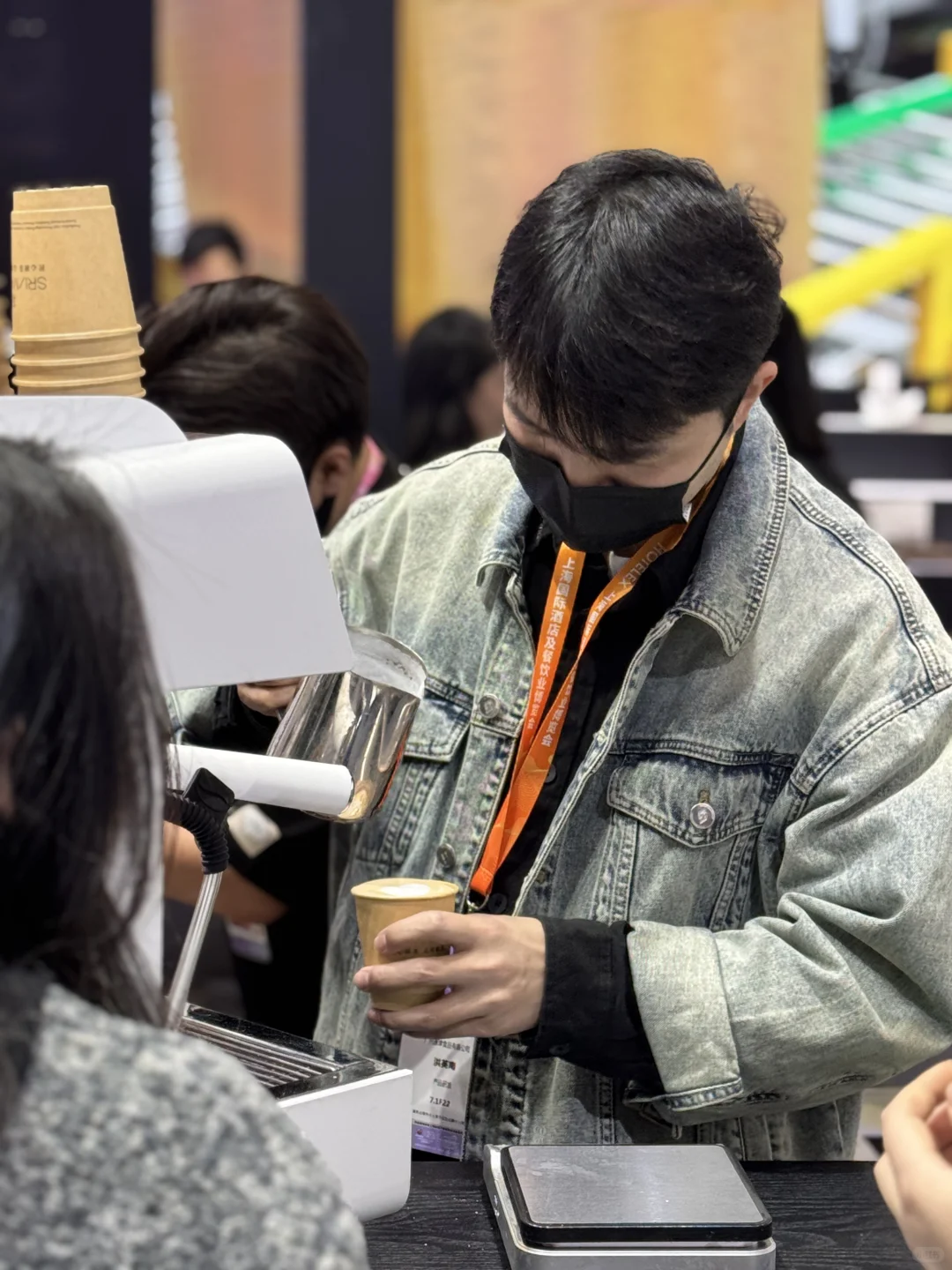 直击上海展会现场，人潮汹涌，快来一起品鉴！