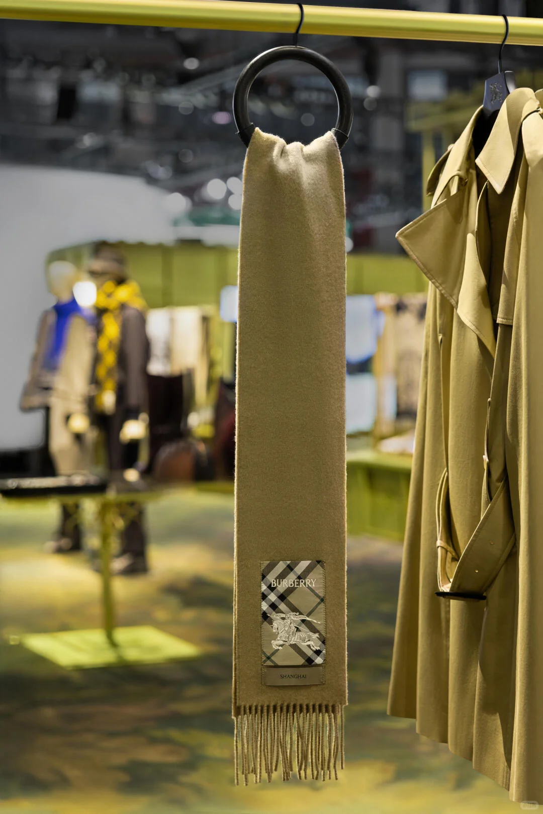 进博会观察? 解码Burberry时钟车站与互动