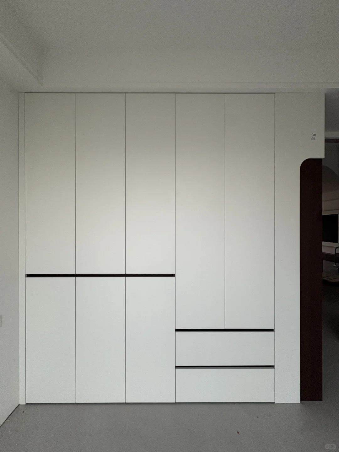 定制柜安装完毕，离梦想中的家又进了一步！