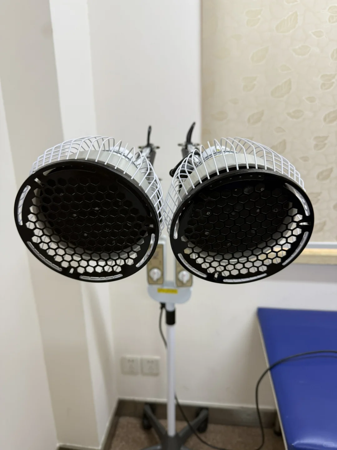 康复科里的“红外线”有用吗？