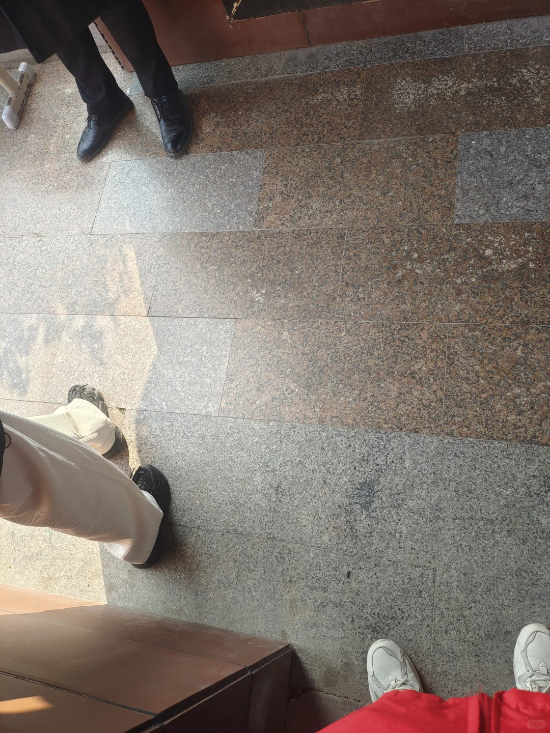 死都不要来私立高中教务中心兼职