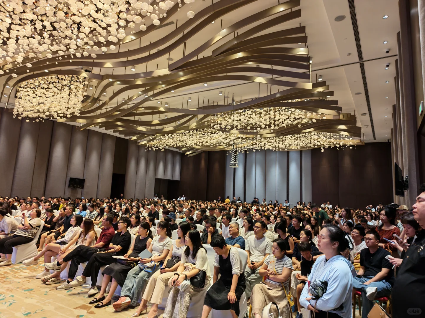 11月23日?上海大型外贸峰会开启!