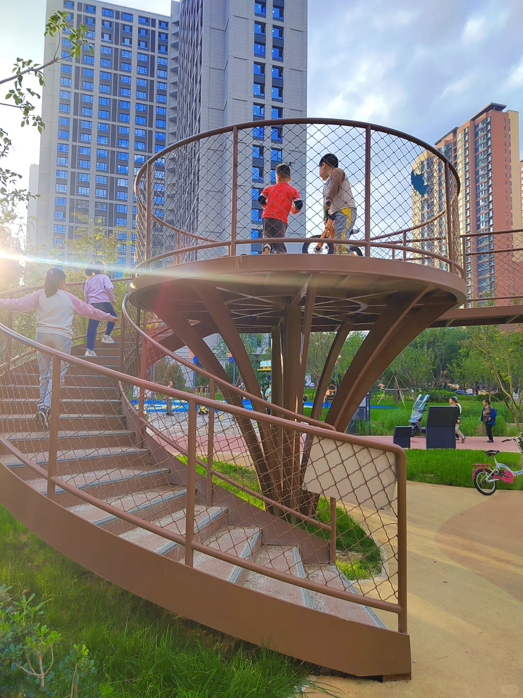 免费遛娃新地标，红旗铁路公园嗨玩一整天！