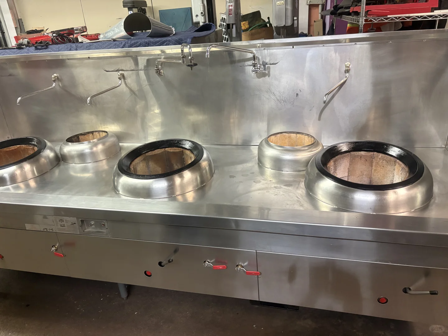 多伦多最大二手餐馆设备公司