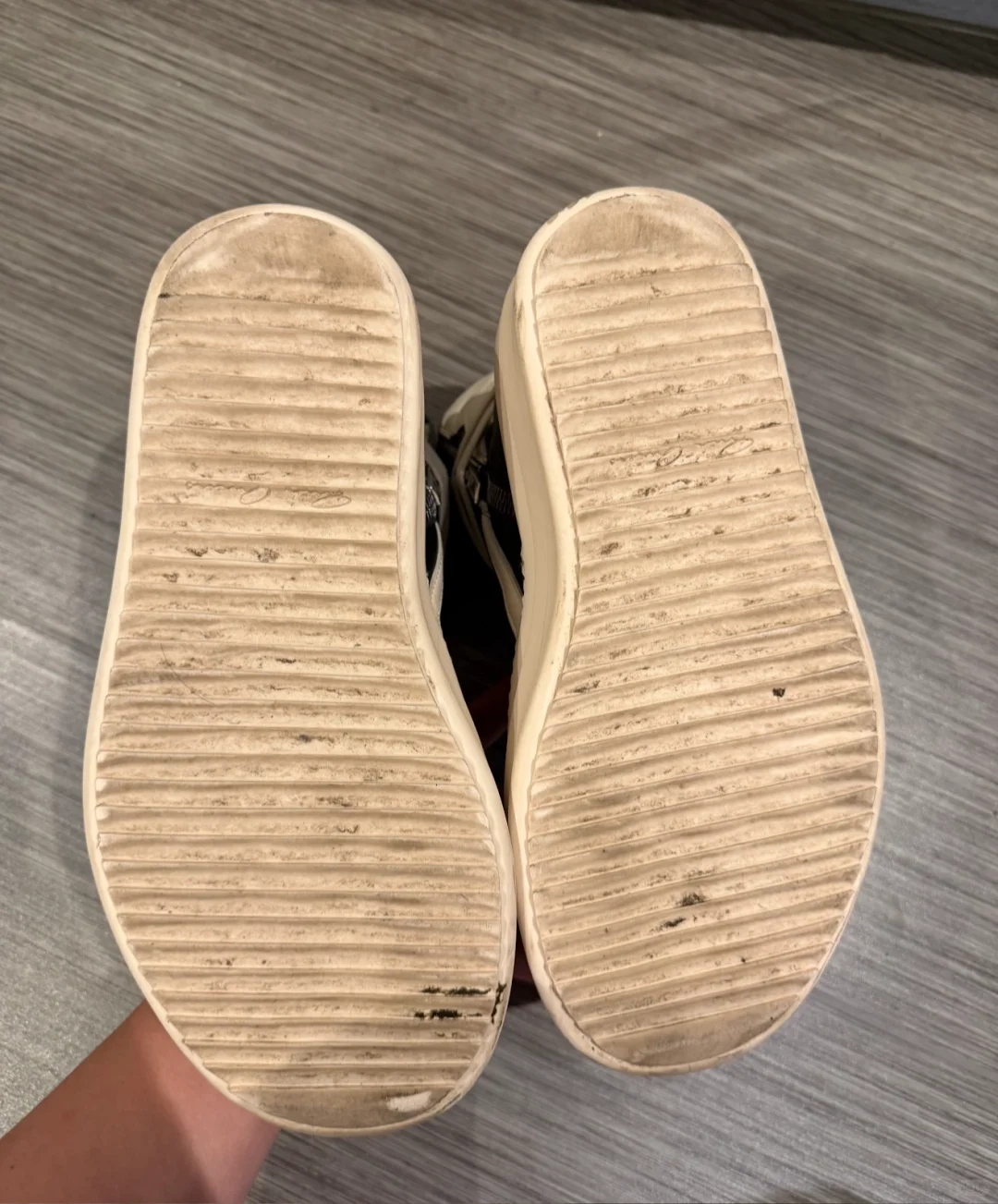 英国留学生出闲置