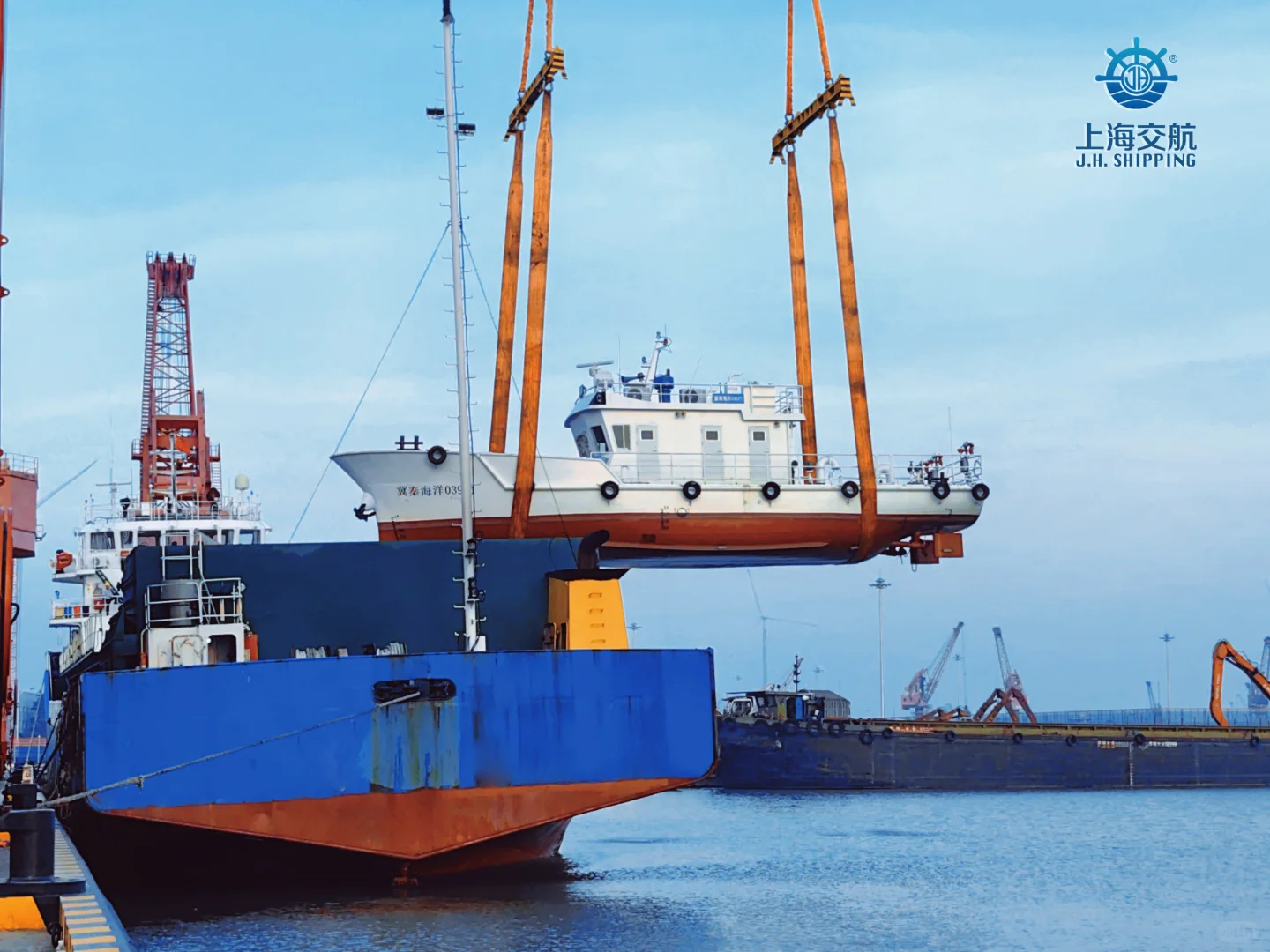 重庆甲板船租赁|重庆大件设备运输