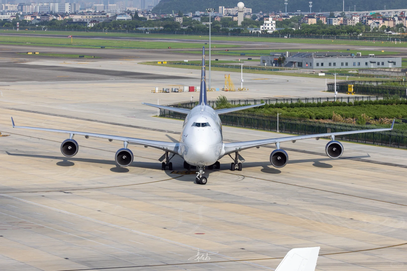 猜❗这是我打卡的第几个机场货站❓