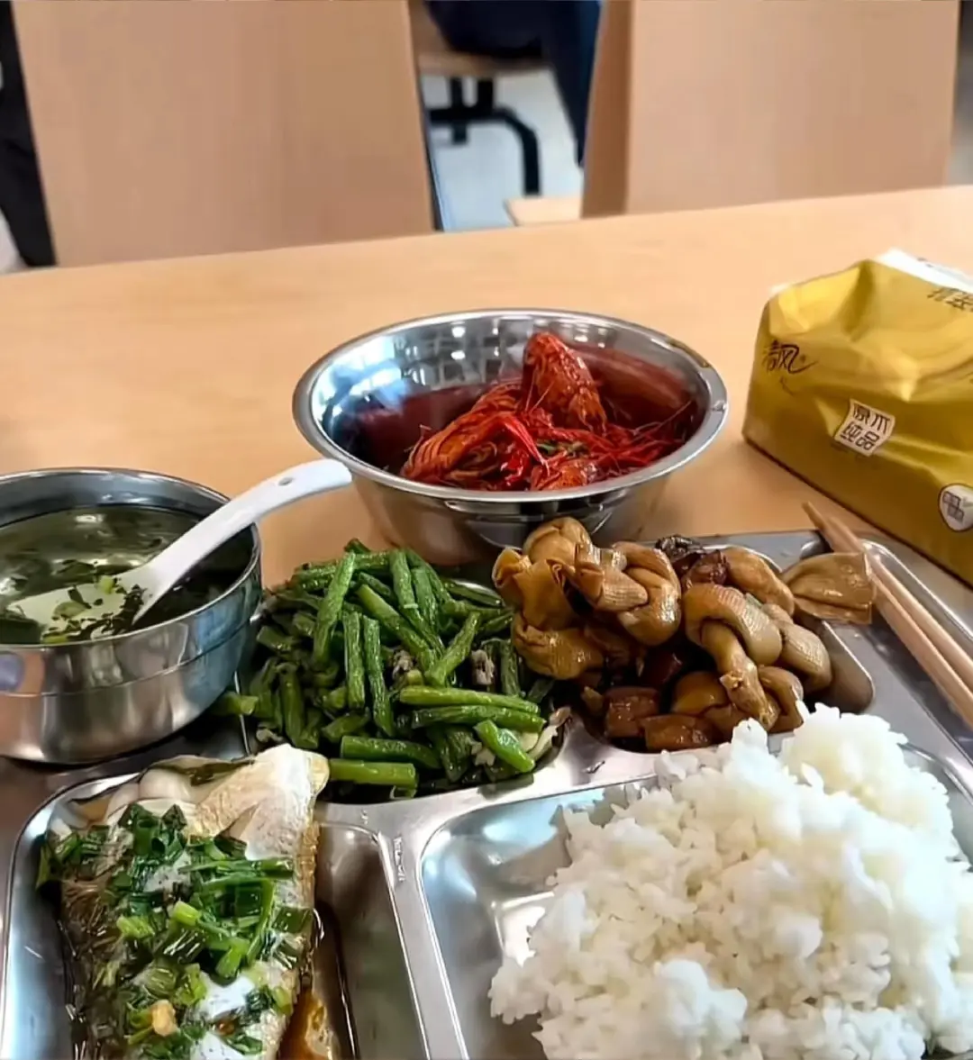 打包厂太适合女孩子了！