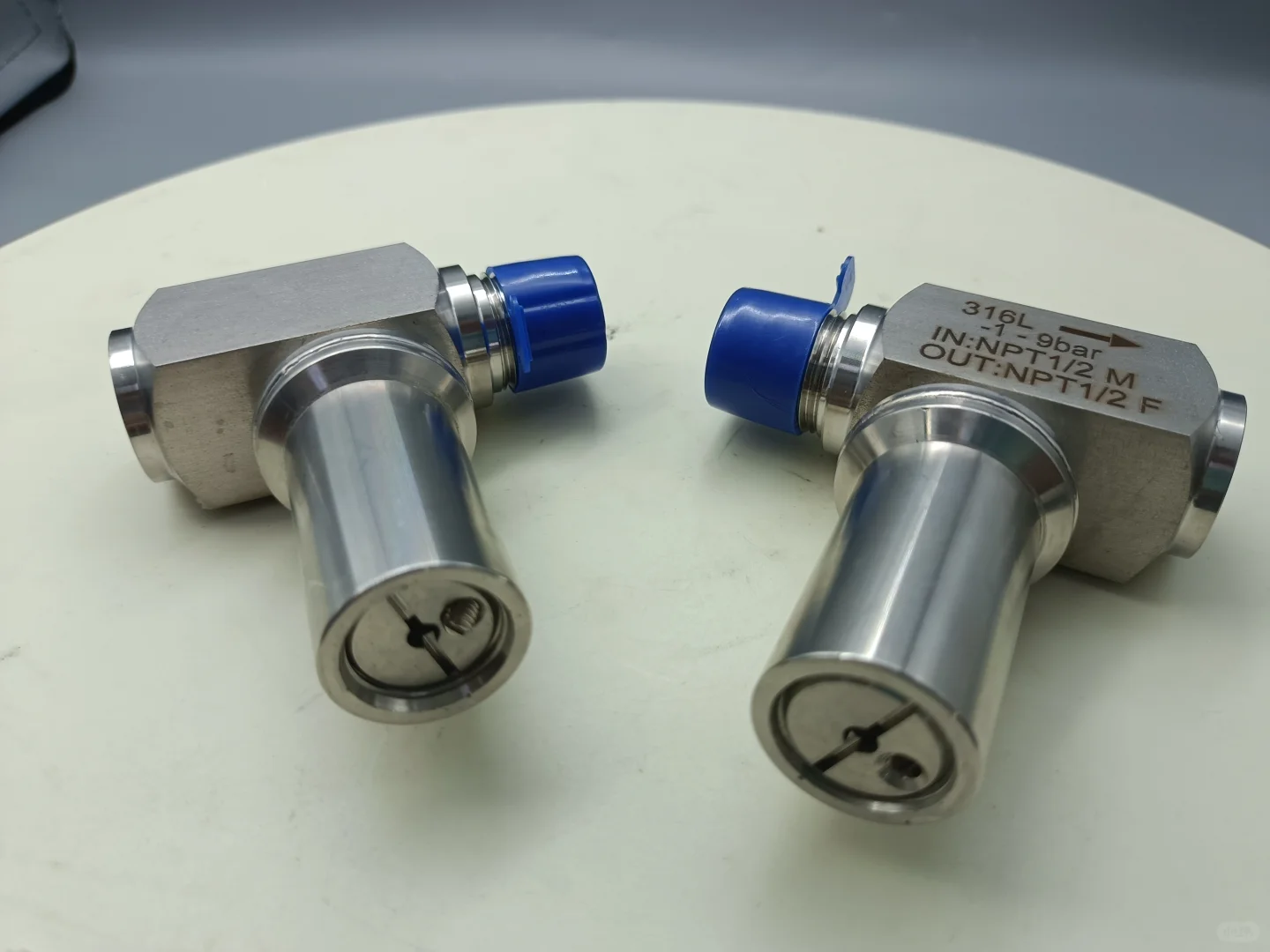 压力控制阀是用来做什么的呢？？