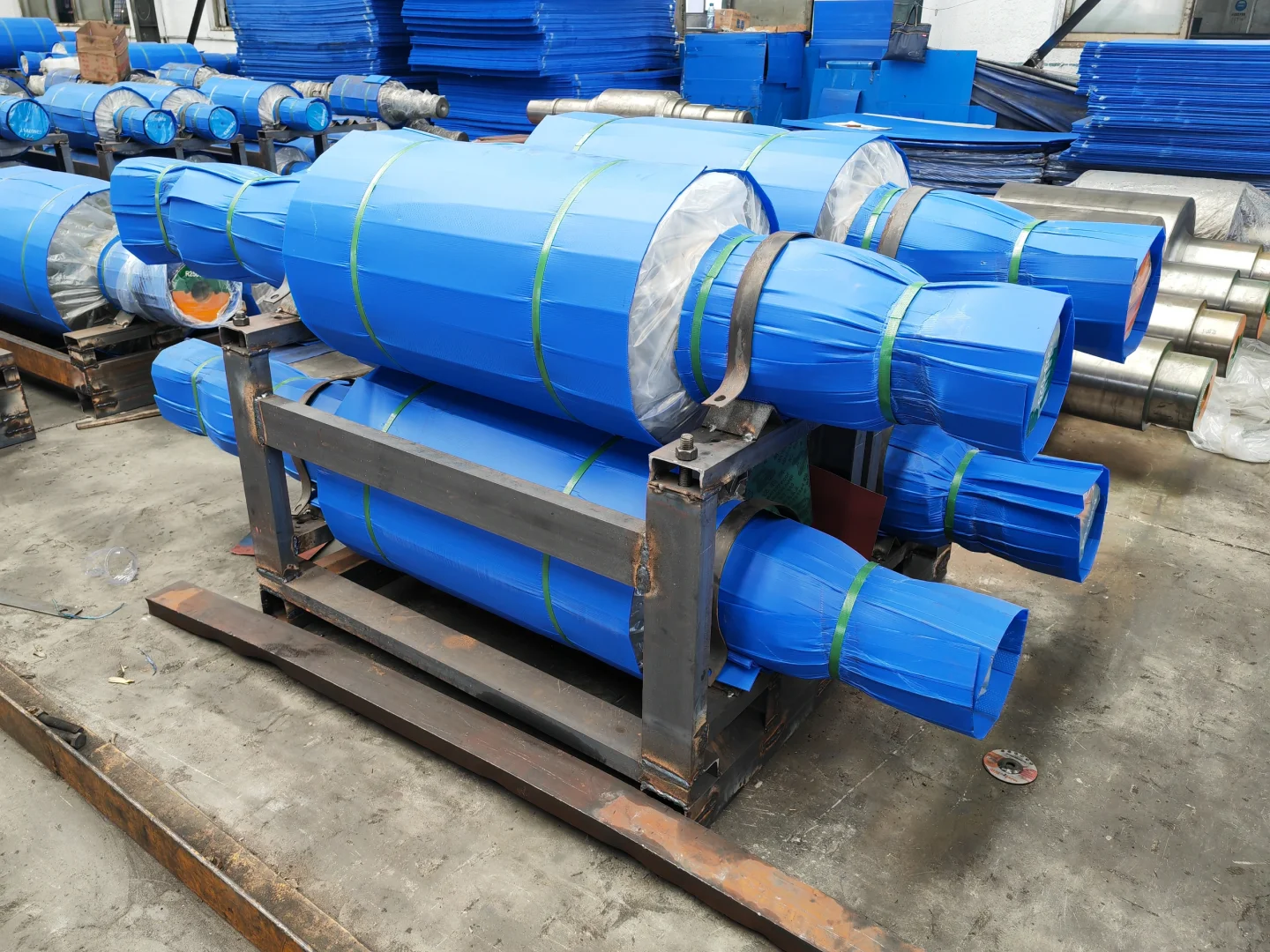 发往欧洲的轧辊