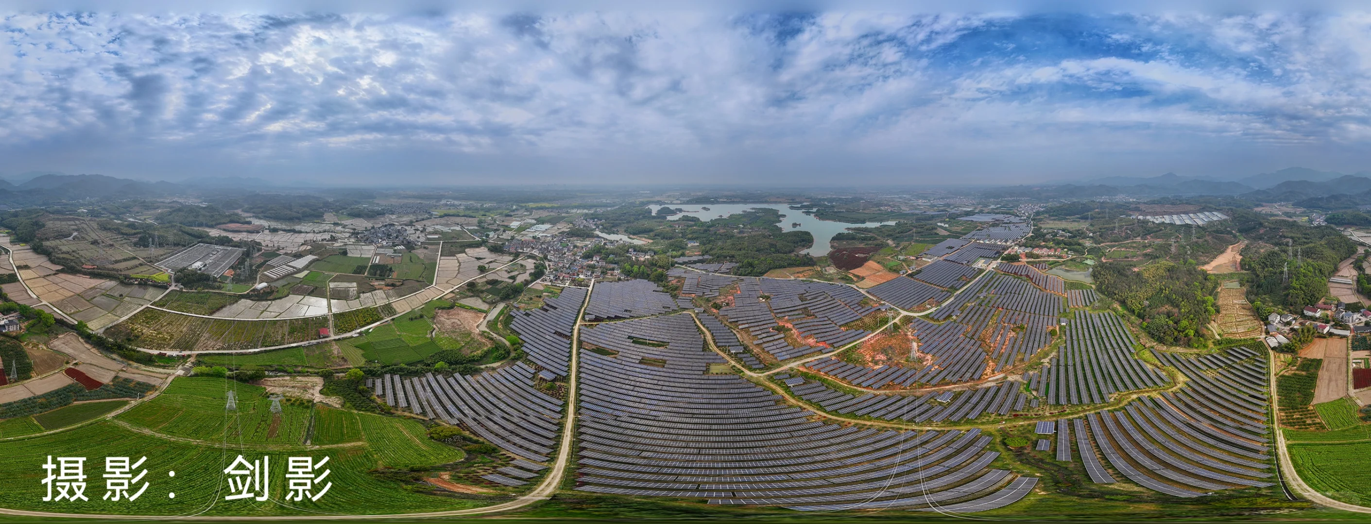 光伏织就的新农村田园版图