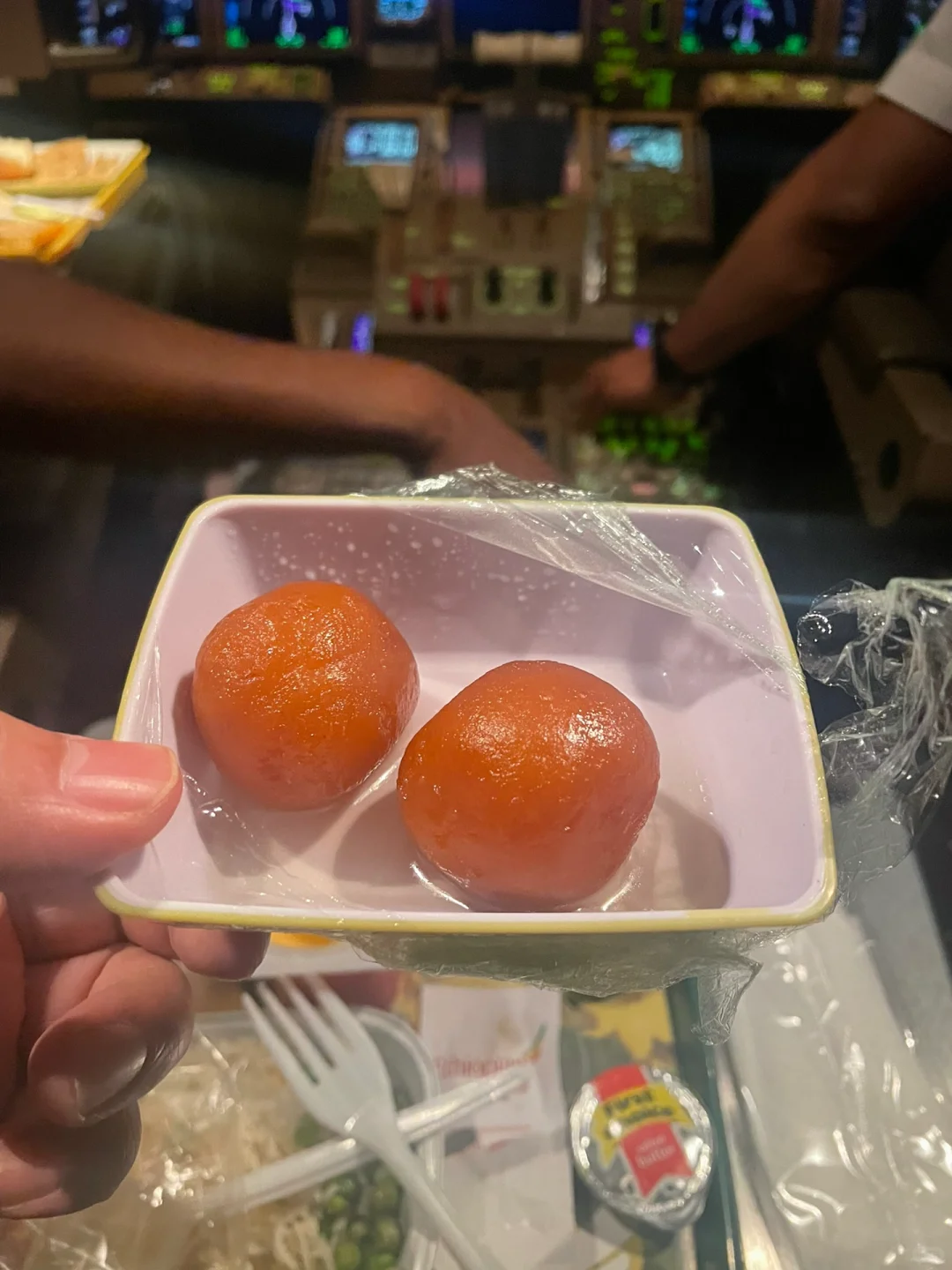 包一架777货机是什么体验？