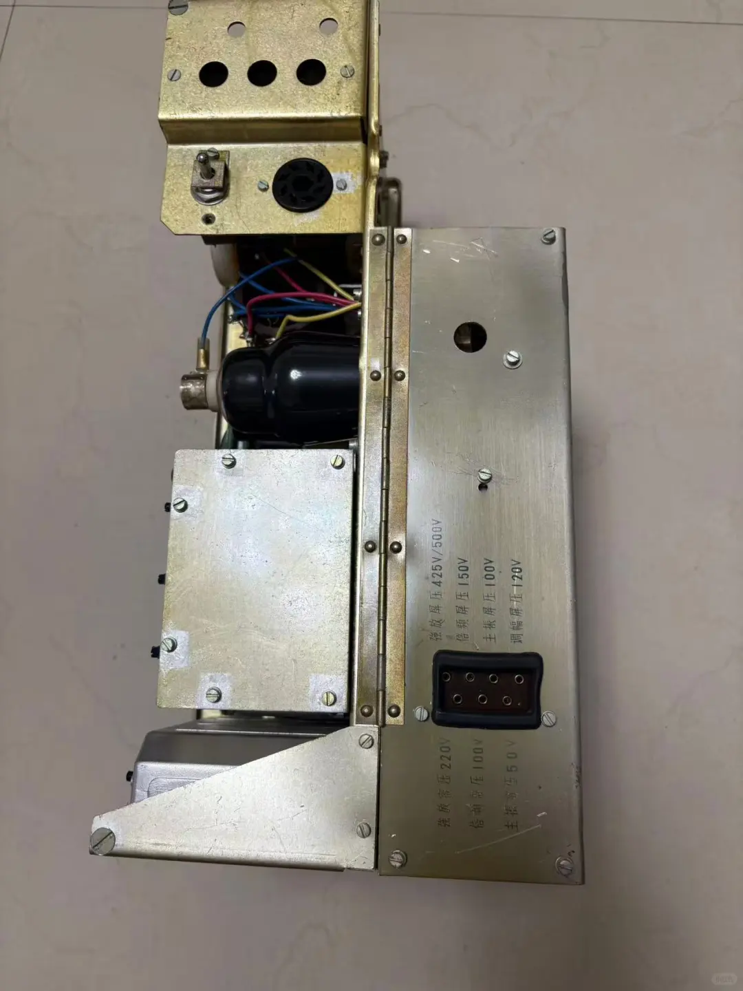 雅 俗 共 赏、雅 俗 共 赏、