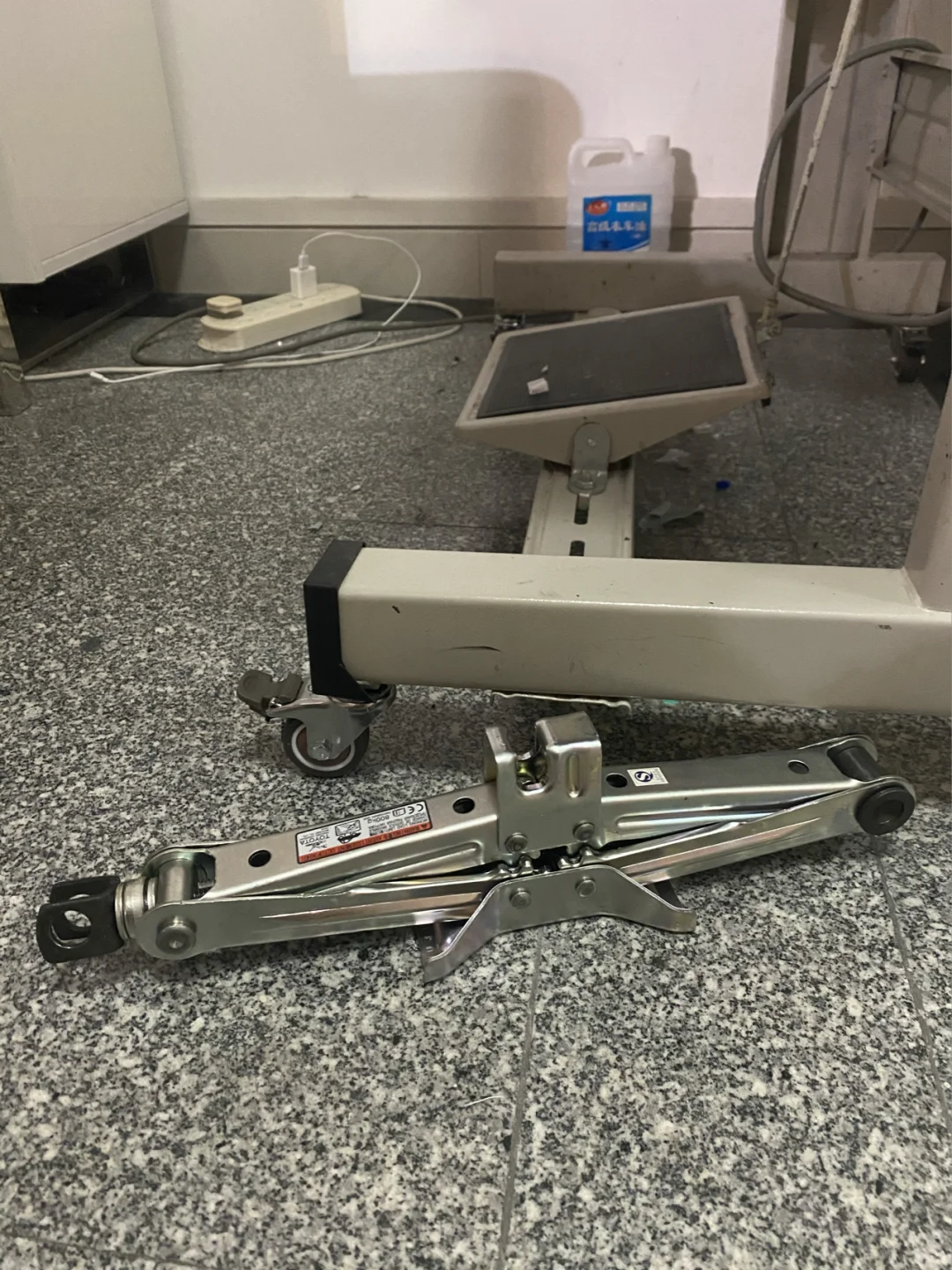 新手请进手工业缝纫机，电脑平车