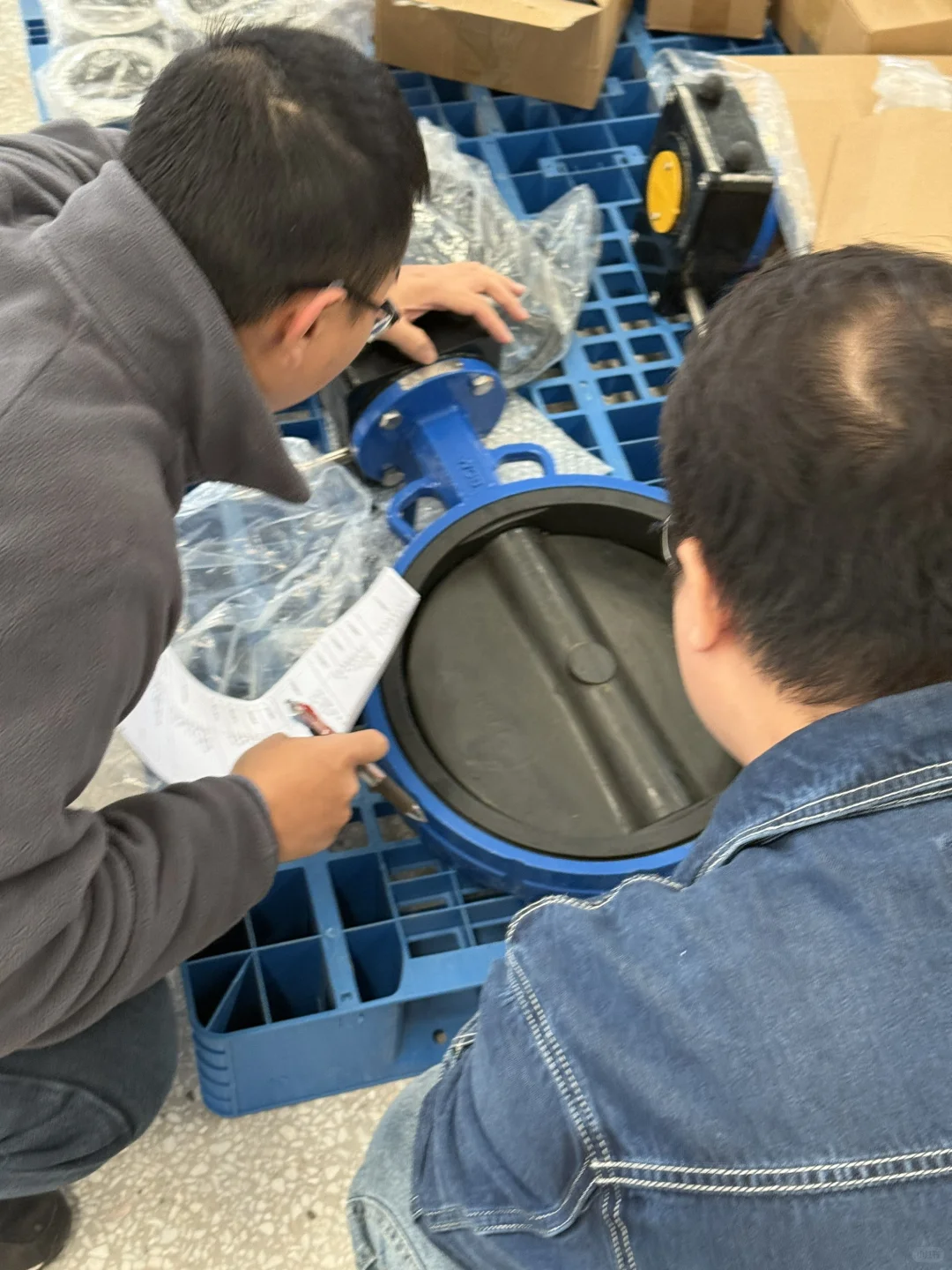 浦欧威阀门以技术突破与团队力量致敬十一月