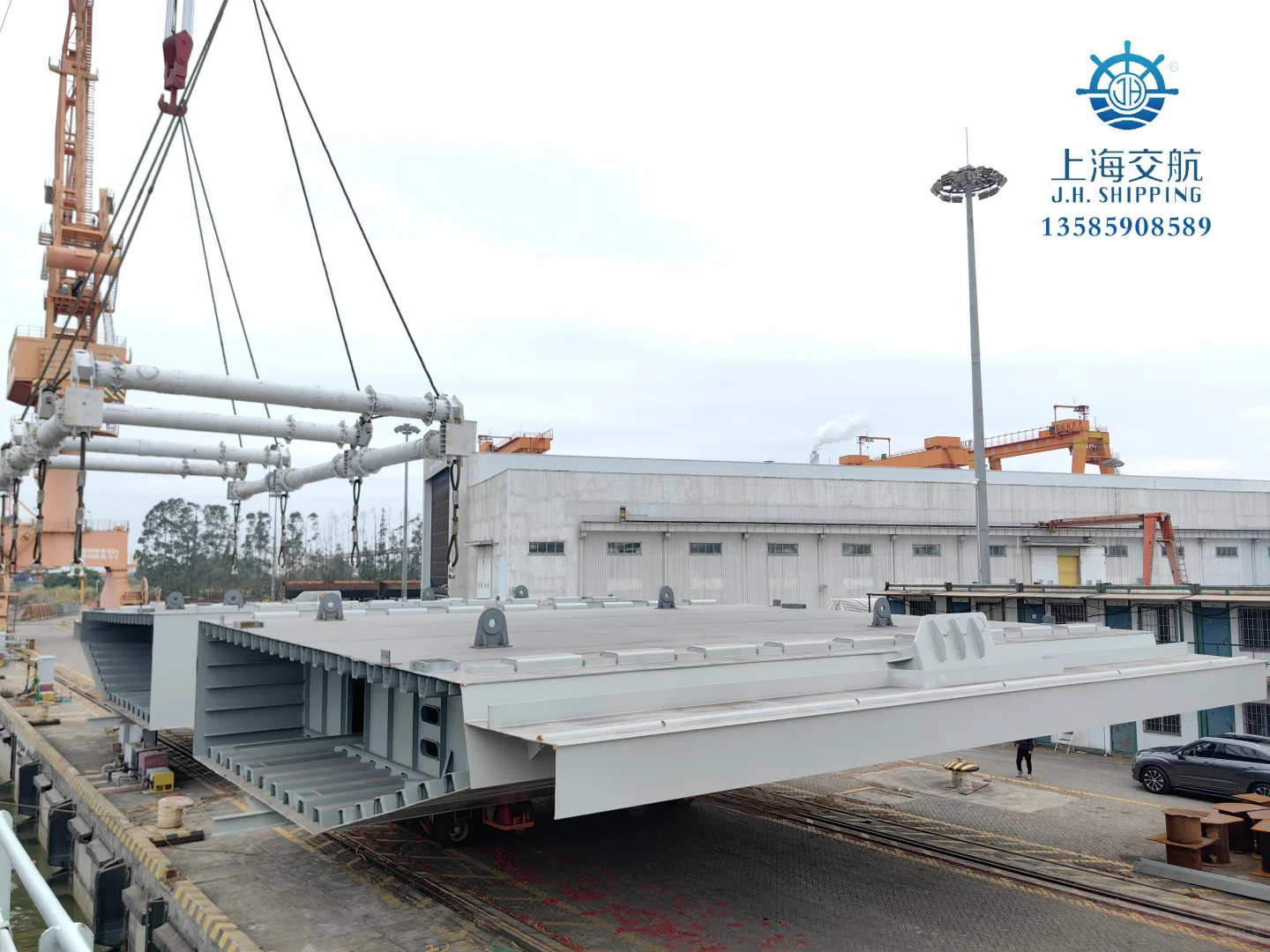 大桥钢箱梁分段船运输｜桥梁分段甲板船运输