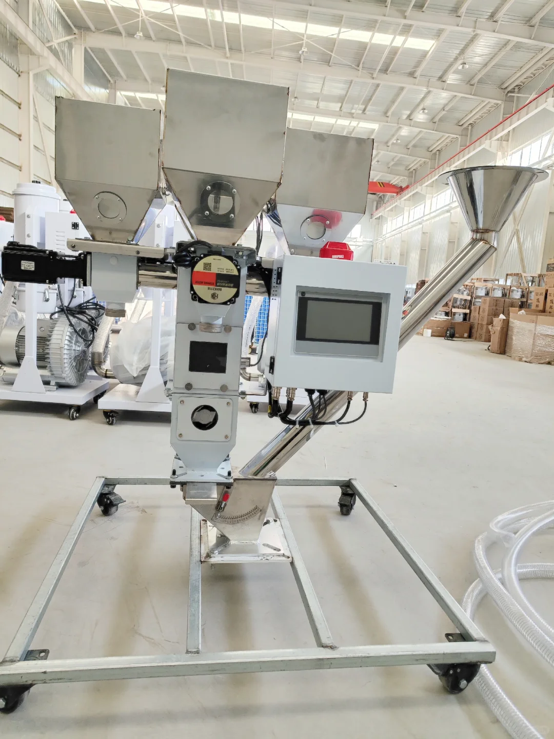 塑料机械辅机设备研发