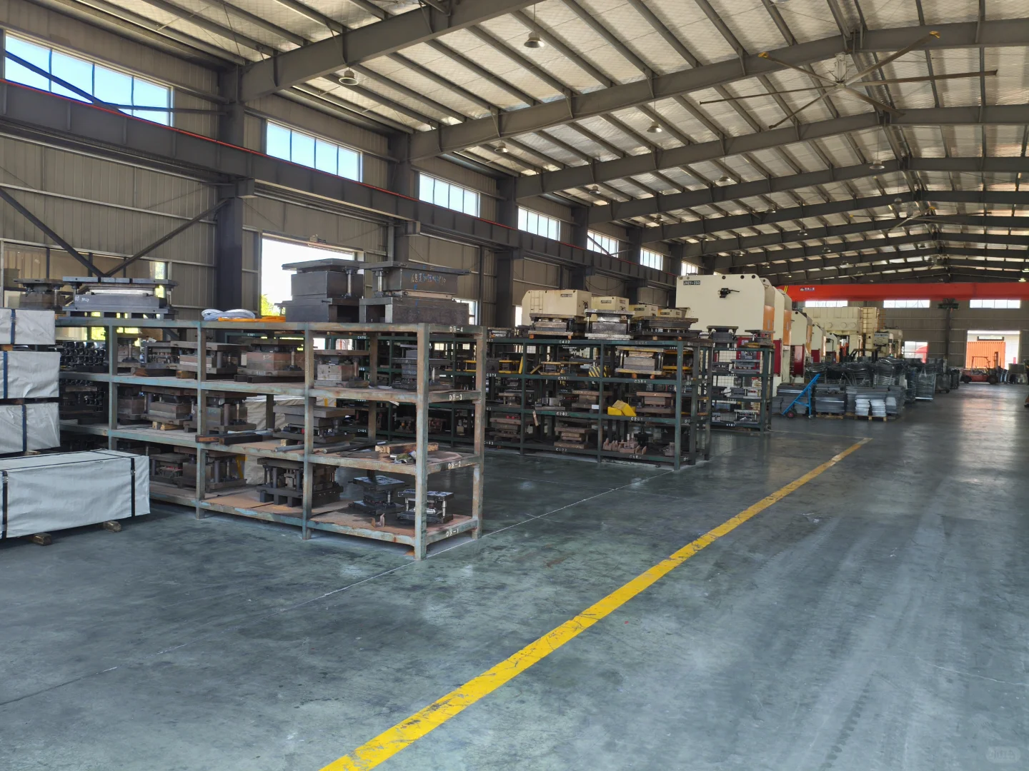 ? 高温天气拜访客户，帮助解决融资难题