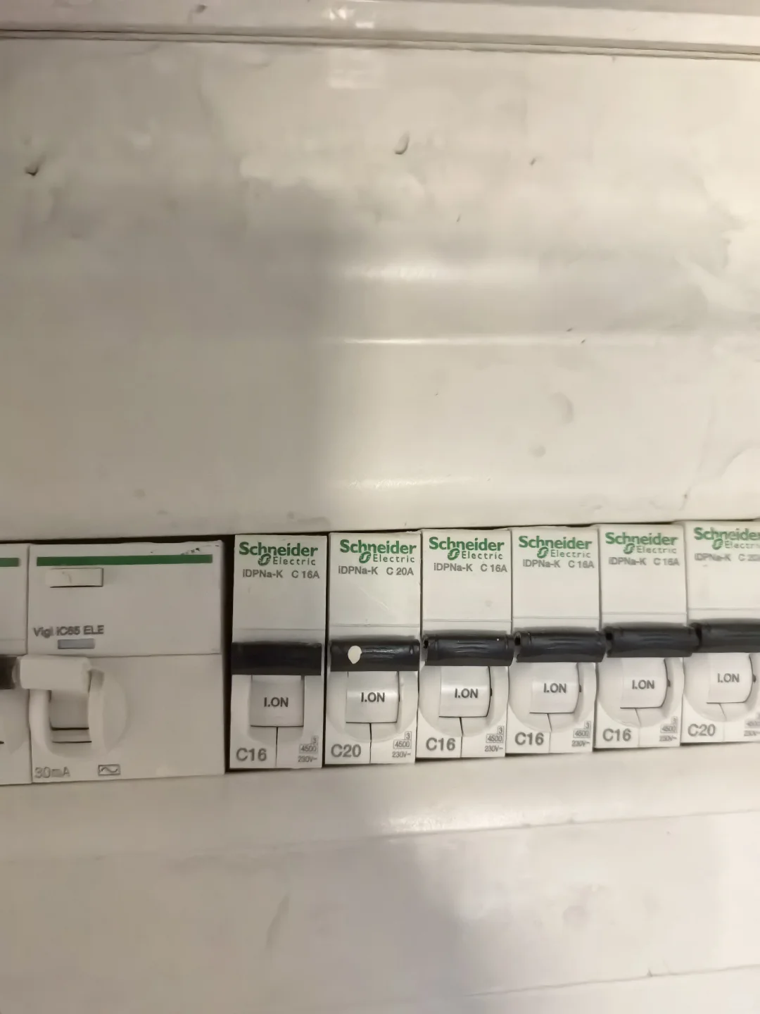 淘宝预约 电路上门维修 遭遇天价收费