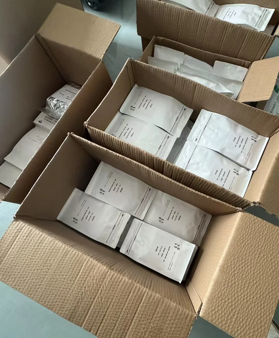 ☕️咖啡豆仓库实拍~大量豆子即将远航！