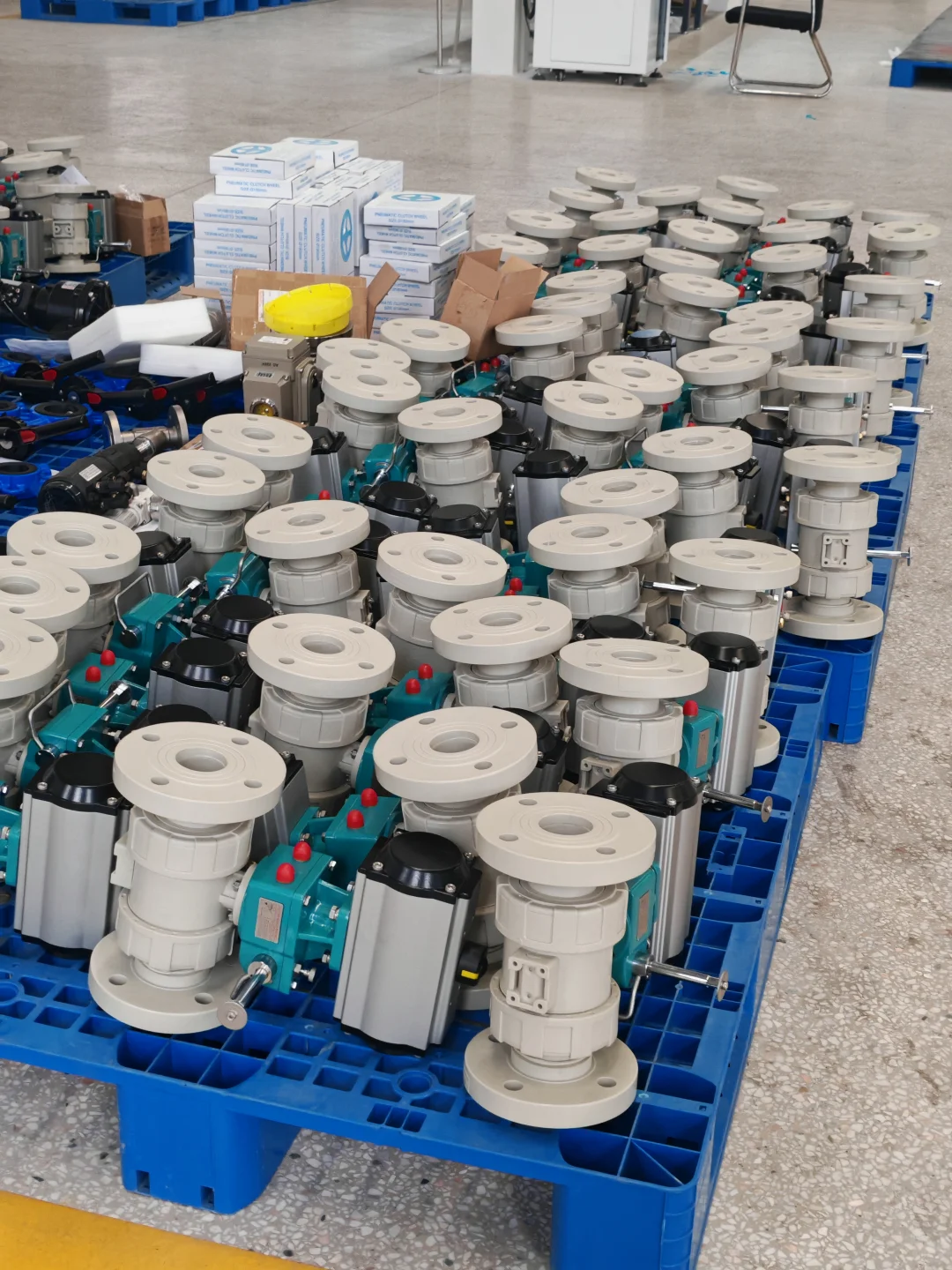 浦欧威阀门以技术突破与团队力量致敬十一月