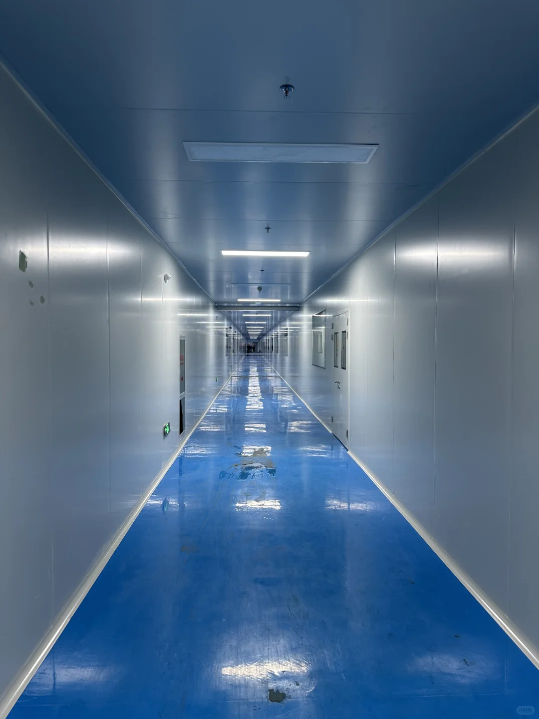 食品厂打造无尘车间！