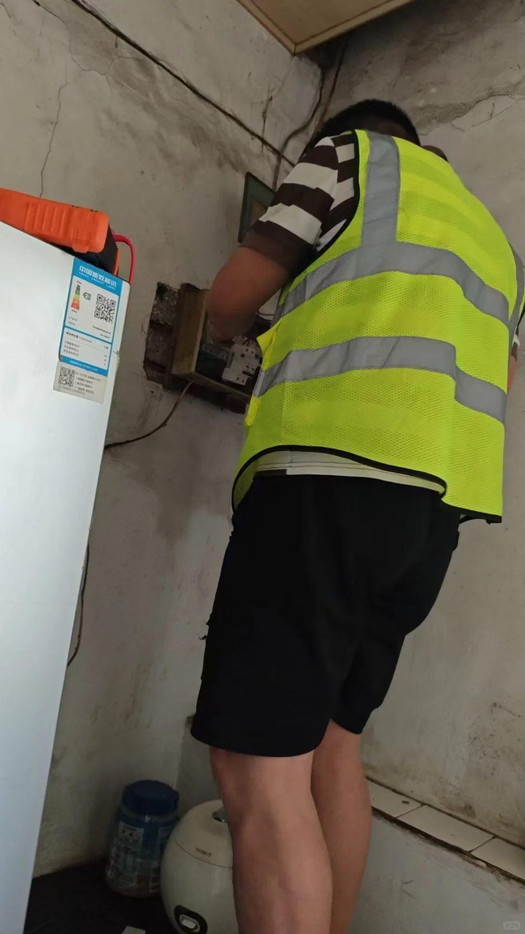 浦东电路维修上门,电路跳闸,电闸送不上