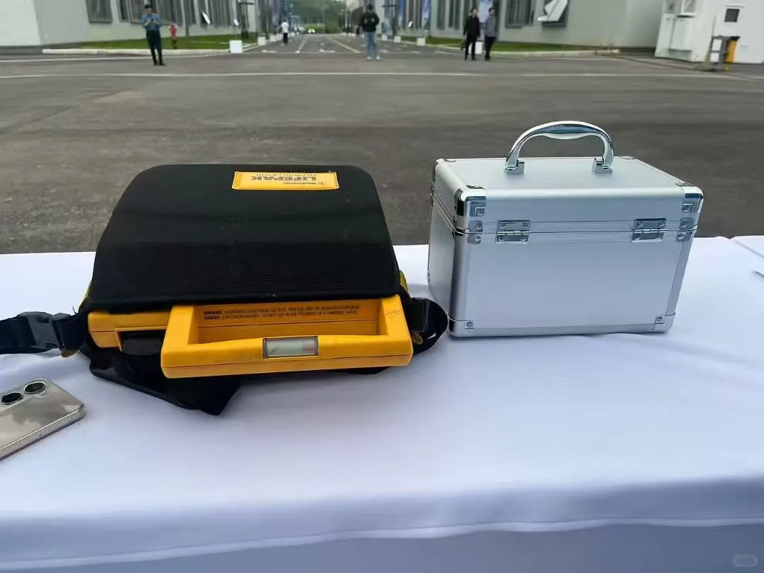 医疗保障 AED