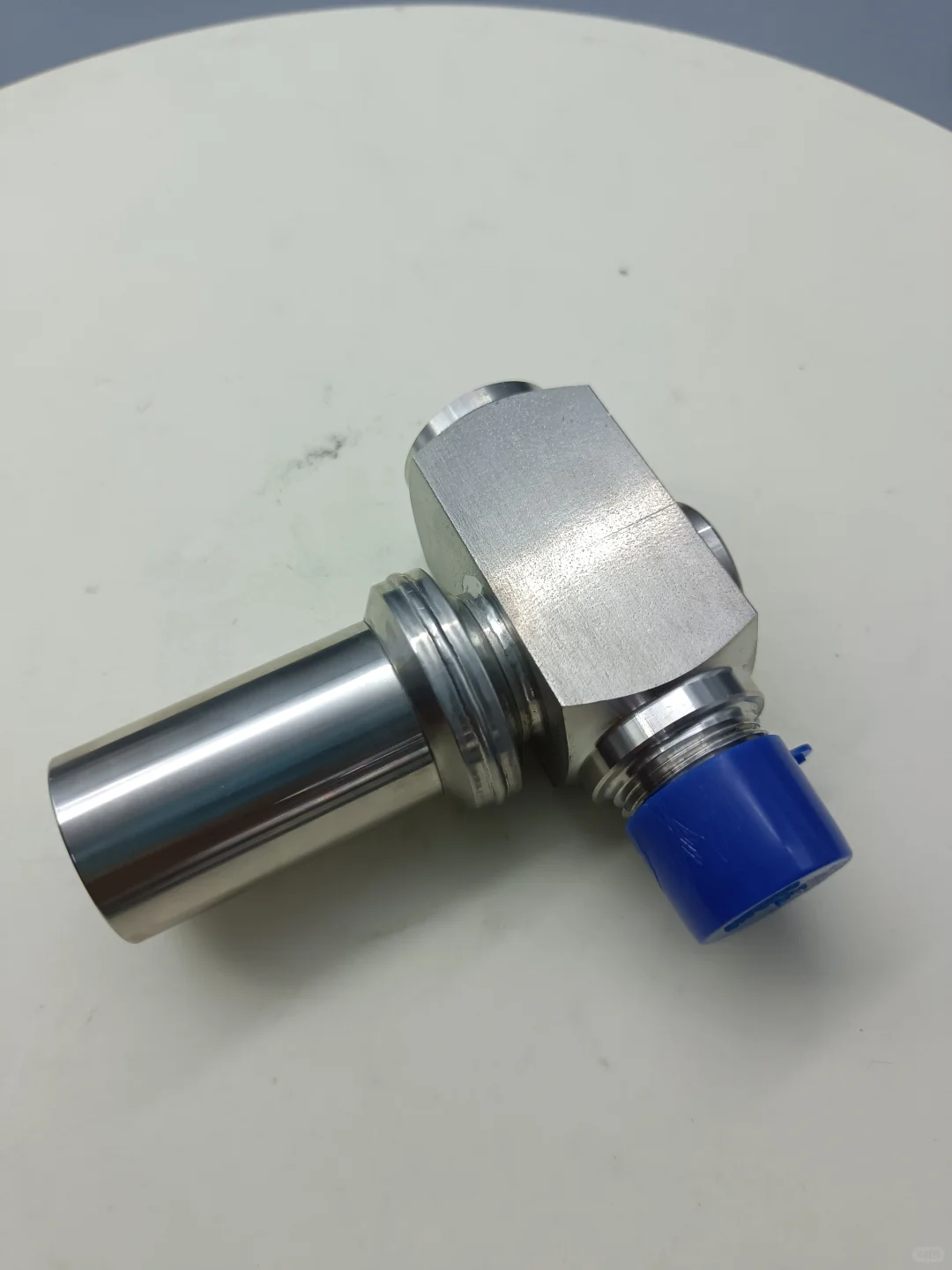 压力控制阀是用来做什么的呢？？