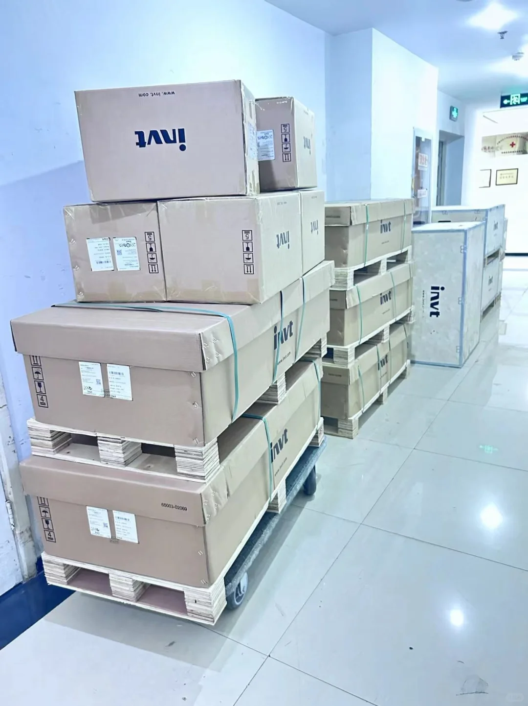 英威腾变频器旗舰店