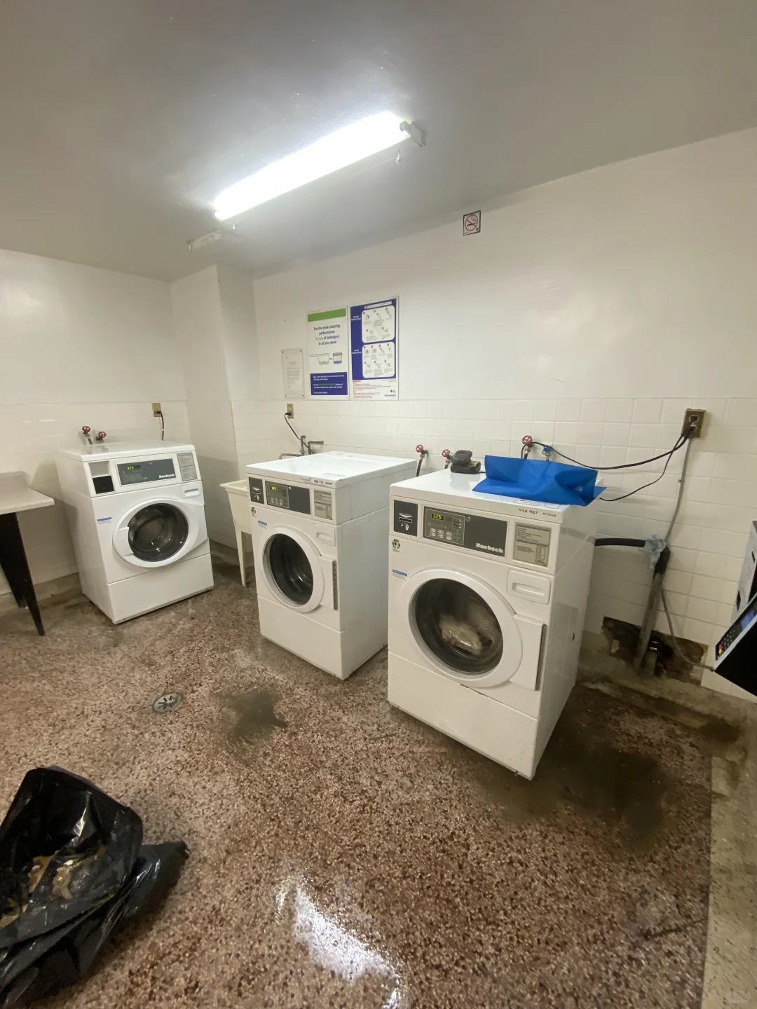 Sink dark pipe plugged