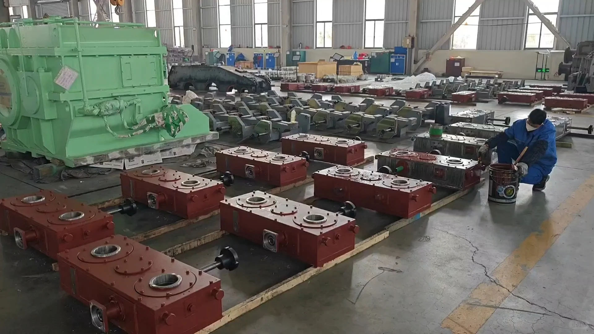 厂二代车间日常巡视中