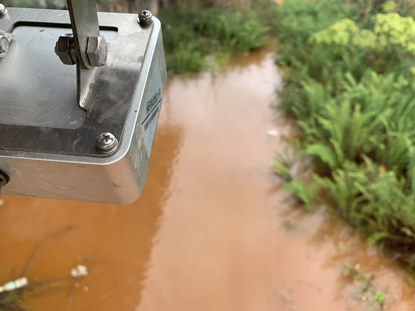 河道流速监测仪使用方法