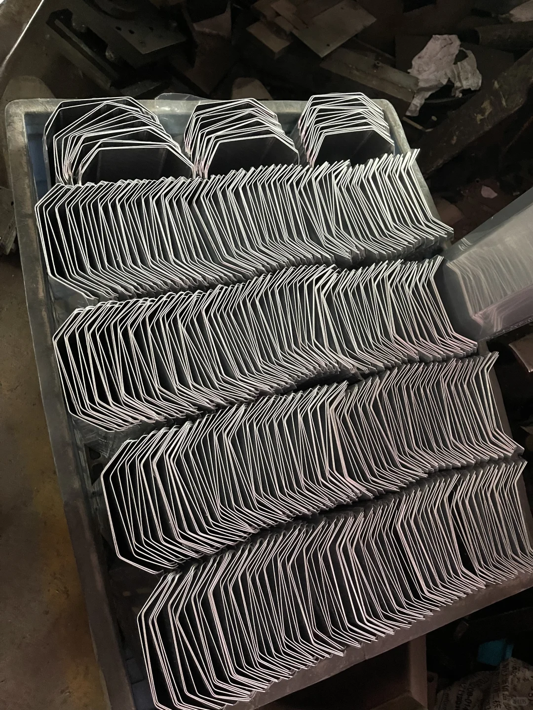 来一波实拍，五金冲压件交货