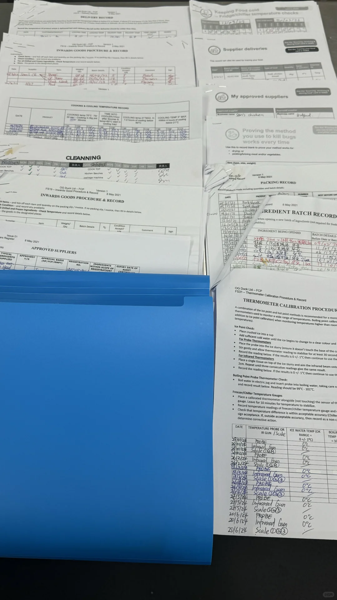 我们的第一个小红书笔记，写给一路陪伴的你