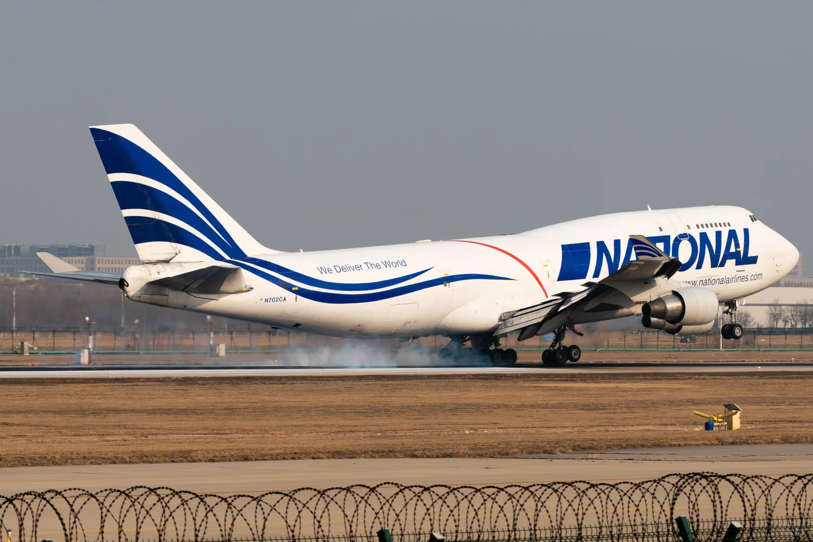 国家货运波音744到访天津